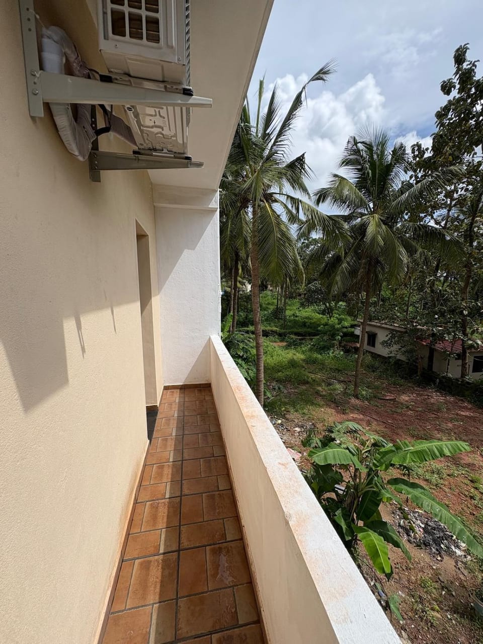 Spacious 2BHK Home Near City - Vailankanni cottage Apartment in Karnataka