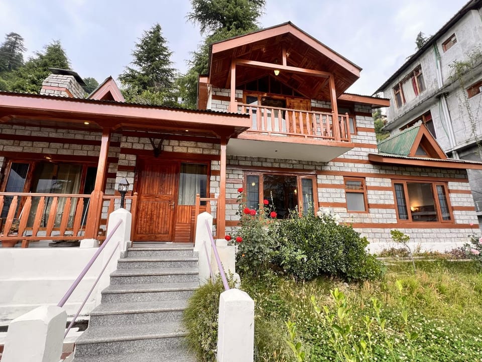 The Velvet Hills Manali Hotel in Manali