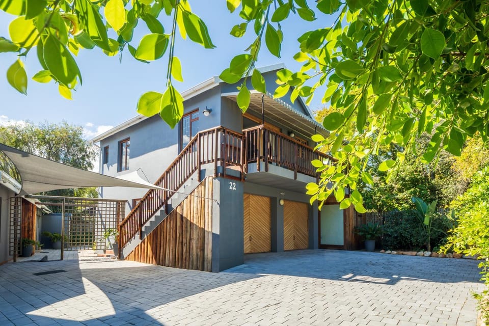 Property building, Spring, Day