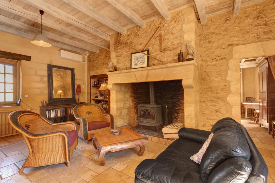 Property building, Living room