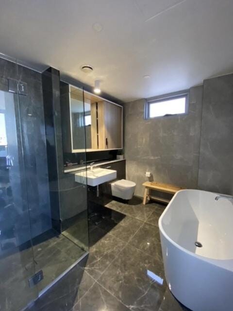 2026 Luxury Near New Top Floor At Sydney Airport Apartment in Mascot