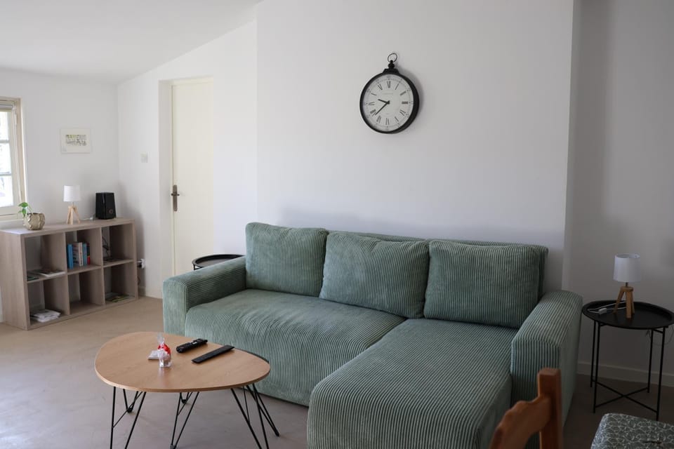 Le Guet d'Uzès by Les Demeures de Rachel Apartment in Uzes