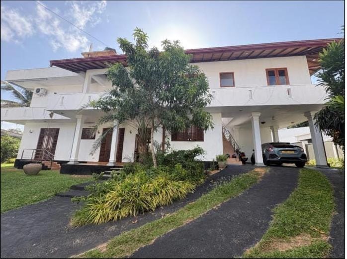 Villa samadhi Bed and Breakfast in Hikkaduwa
