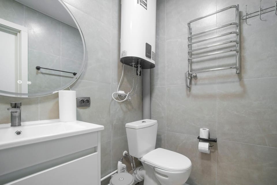 Toilet, Bathroom