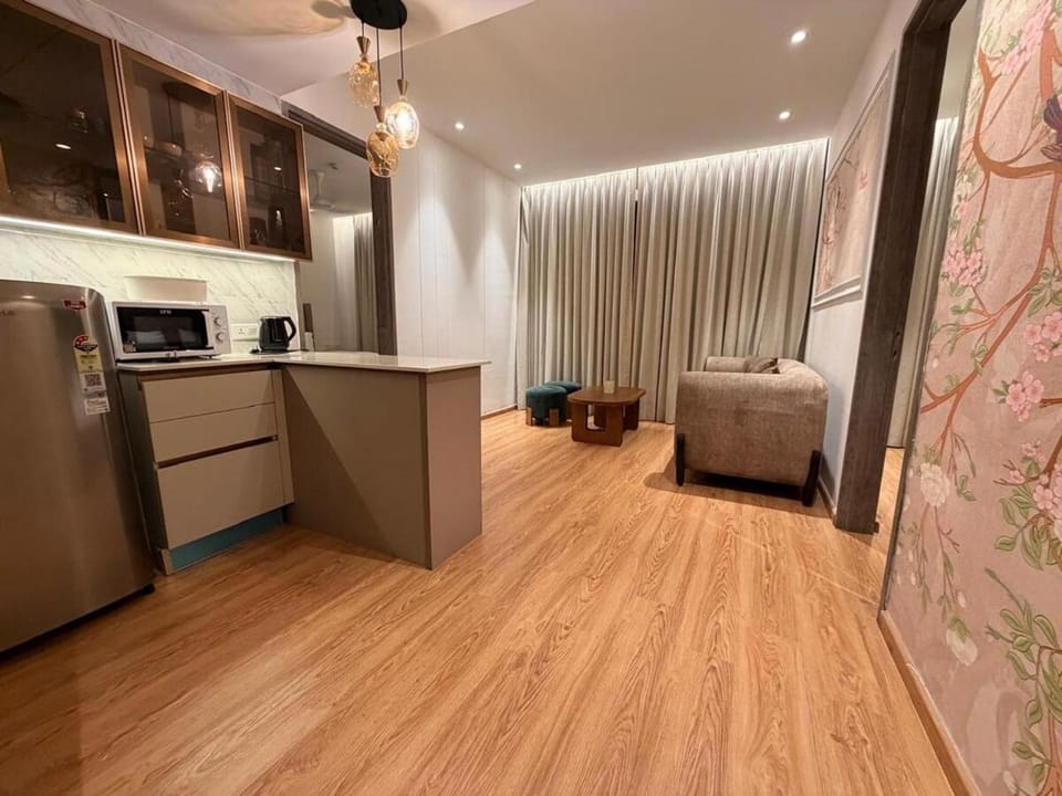 304, Serene Royal, 2BHK at MyDen, 3 Private Balconies, Beautiful City Views, Bright, Airy & Sunlit, 2 Ensuite Bedrooms, Premium Furnishings, Infinity Terrace Pool, Urbana Market, Cafés & Dining Just Downstairs Apartment in Gurugram