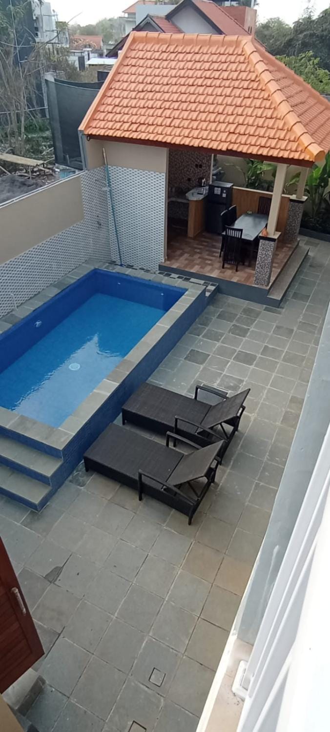Pool view, Swimming pool