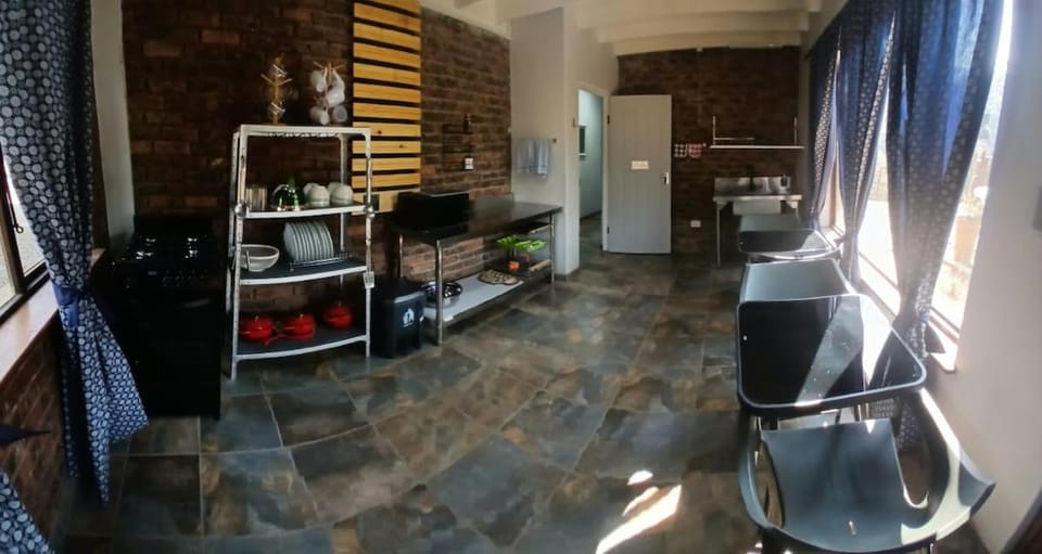 Karkloof Mountain Retreat Waterfall & Trails Self-catering Apartment in KwaZulu-Natal
