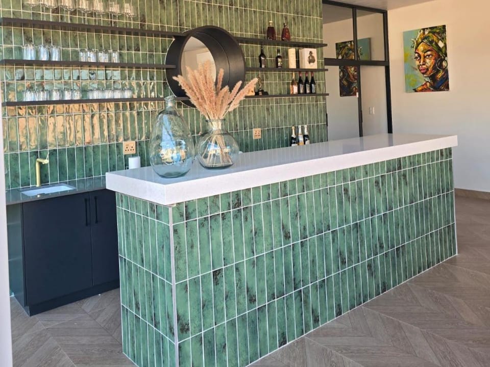 Abi Guesthouse Bed and Breakfast in North West, South Africa
