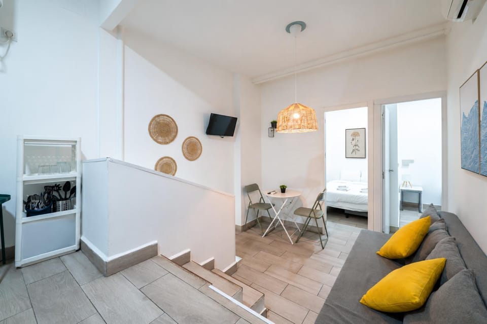 Living room, Shopping Area