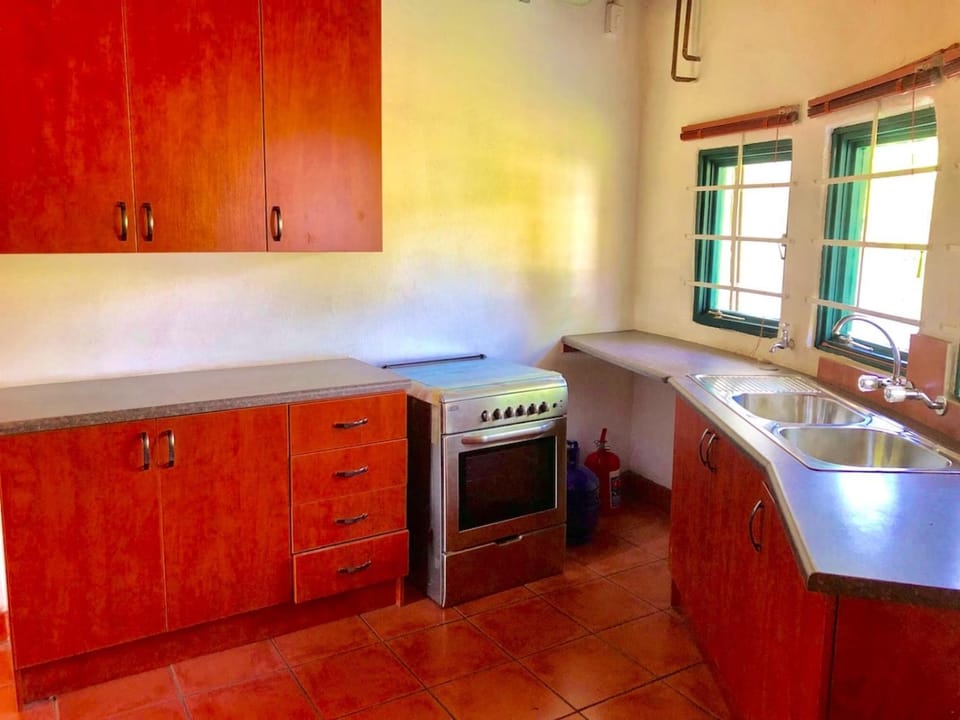 Happy Valley Cottage Chalet in Gauteng