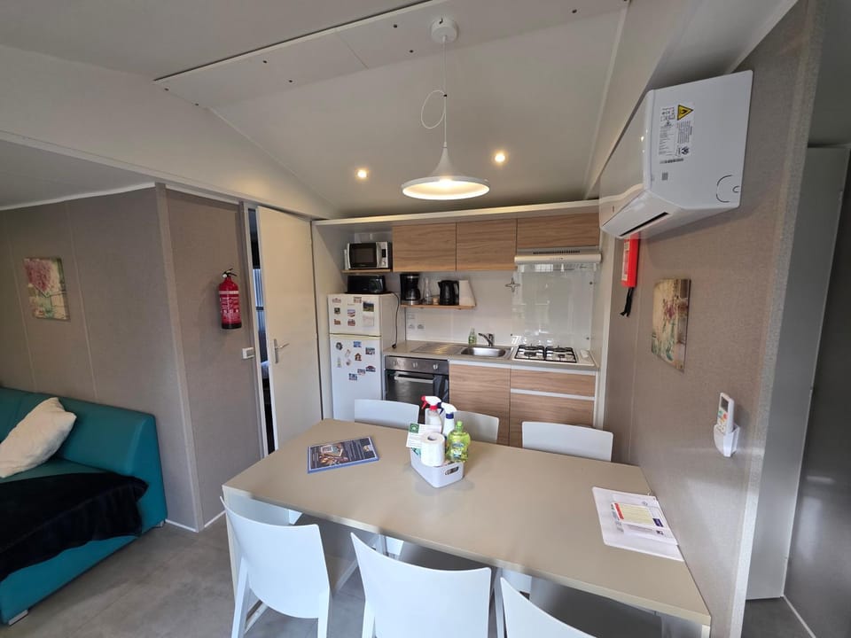 Séjour Normandie - Houlgate - Mobilhome premium 2ch-4p avec clim, WiFi et TV - Camping 5 étoiles - H156 Campground/ 
RV Resort in Houlgate