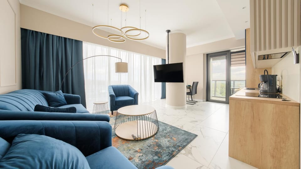 TV and multimedia, Kitchen or kitchenette