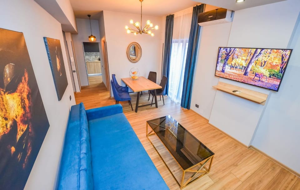 TV and multimedia, Seating area