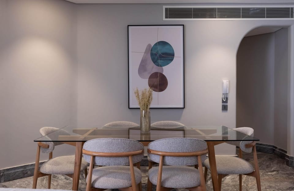 Decorative detail, Dining area