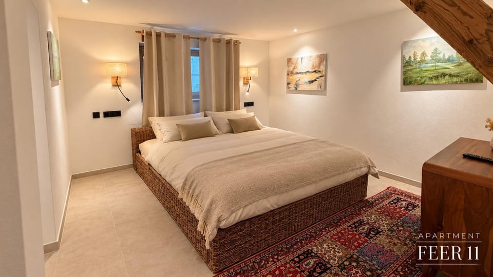 Living room, Bedroom