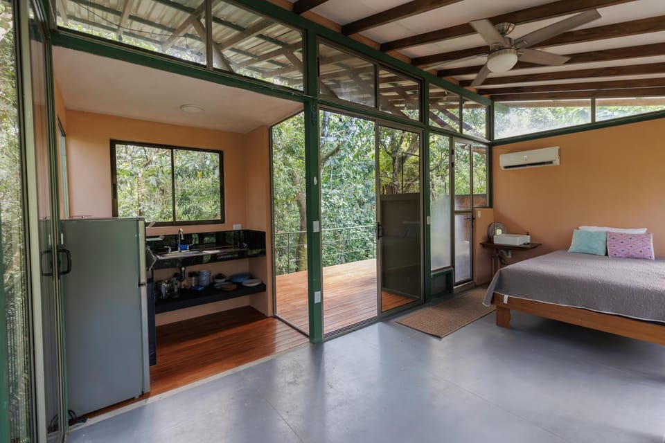 Bed, View (from property/room), Balcony/Terrace, Kitchen or kitchenette, Bedroom, Garden view, air conditioner