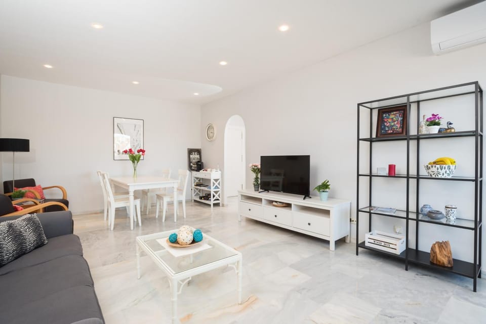 Selecta Estepona Sunrise Apartment in Costa del Sol