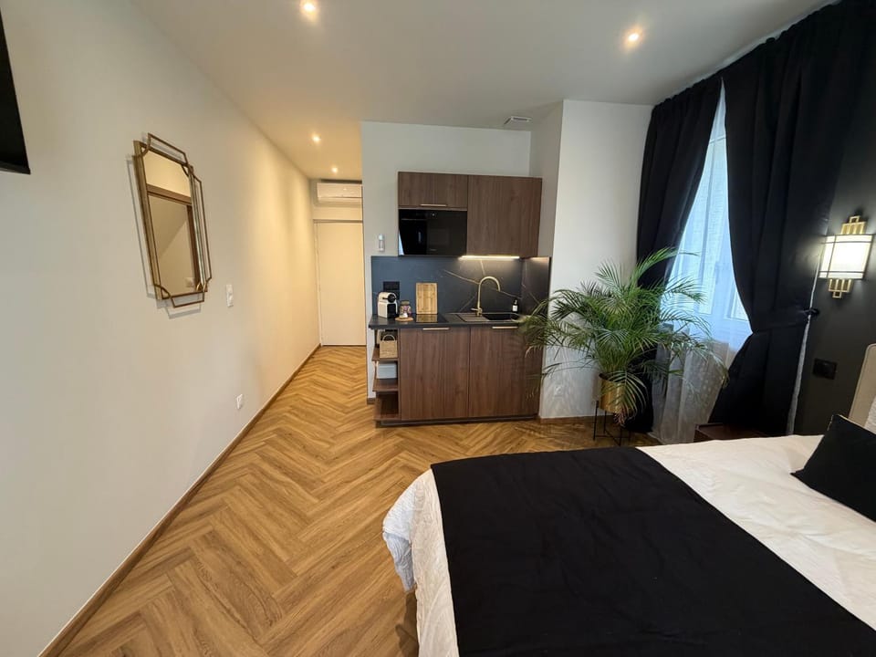 Gatsby Studio - petit déj - Futuroscope 20 min Apartment in Nouvelle-Aquitaine
