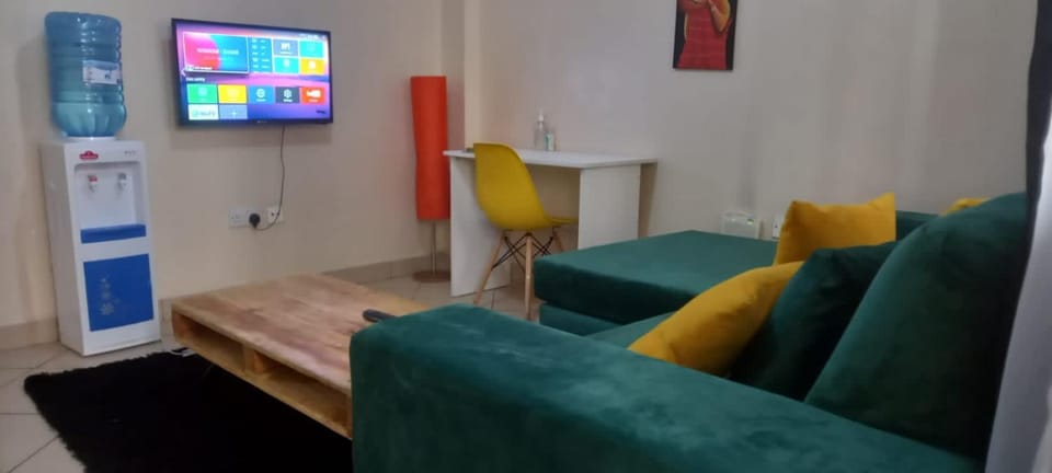 Luxore Kenyatta terminal Bed and Breakfast in Nairobi County