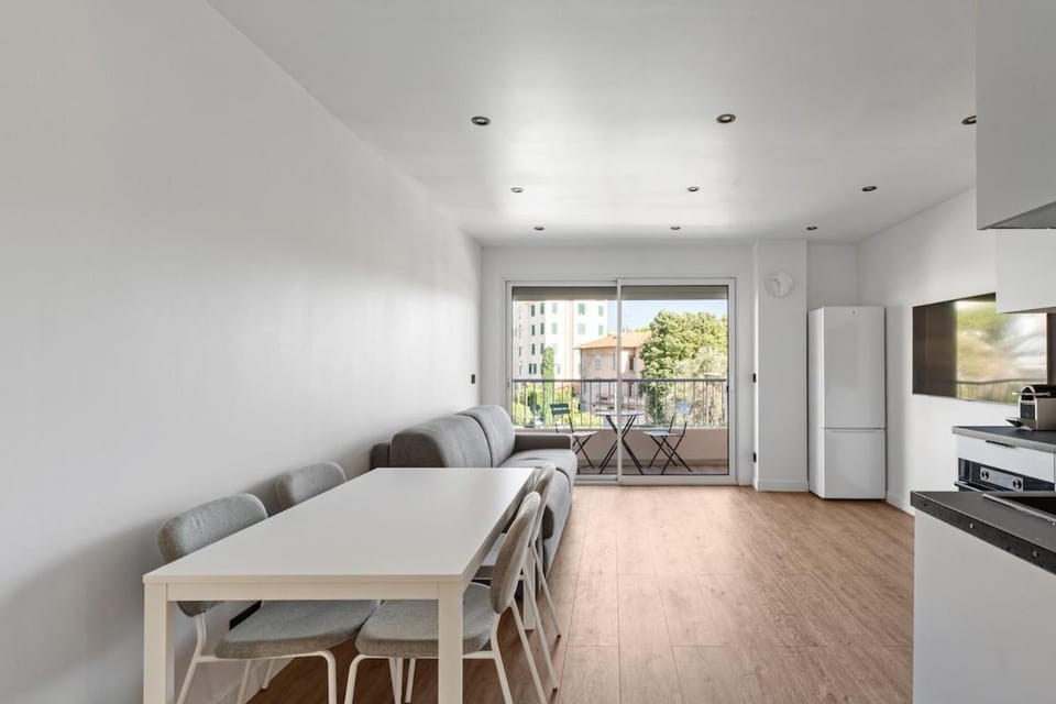 Great 4-room apartment for 8 people Apartment in Antibes