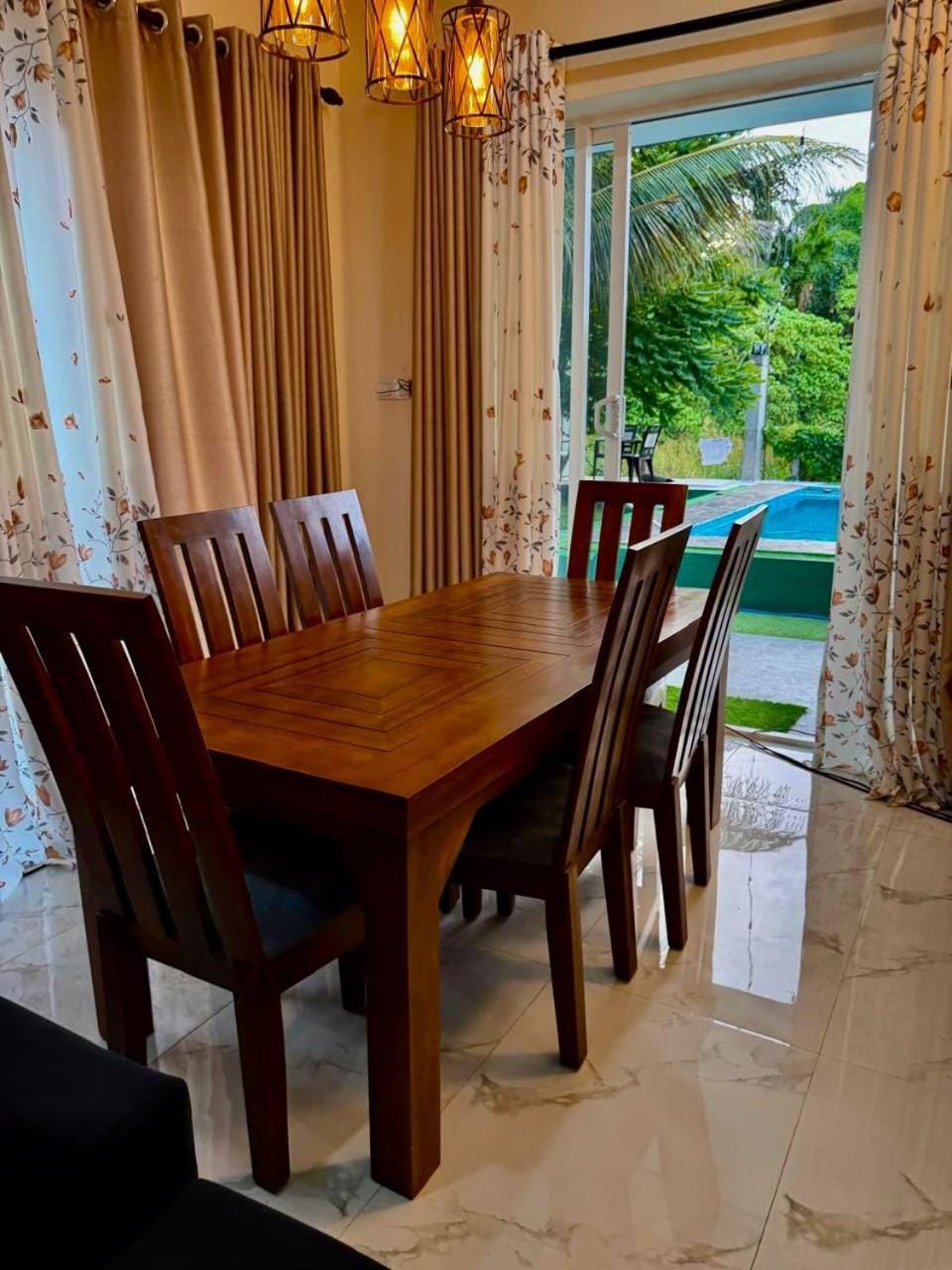 Property building, Dining area