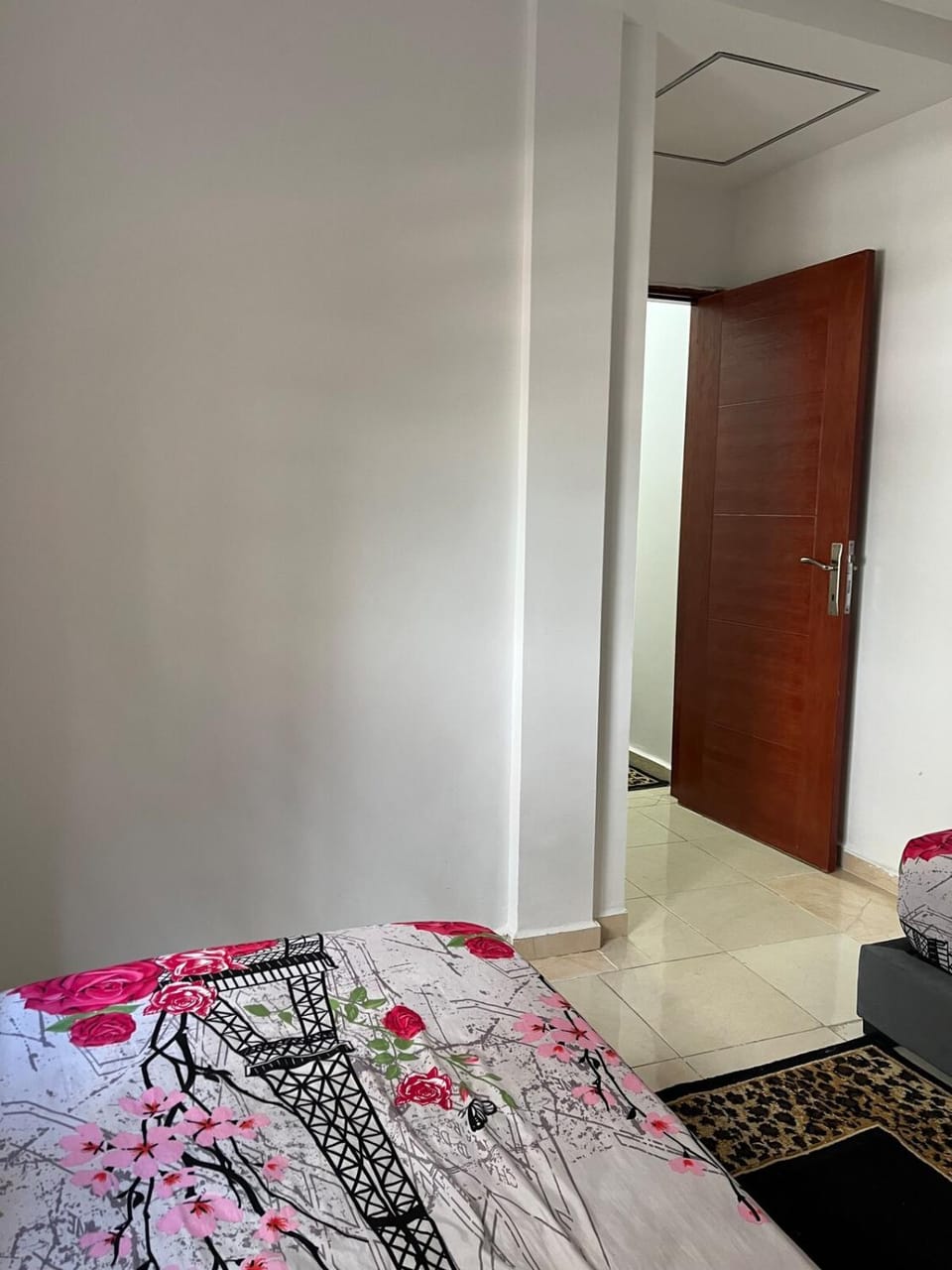 Modern Apartment Near Airport Apartment in Marrakesh