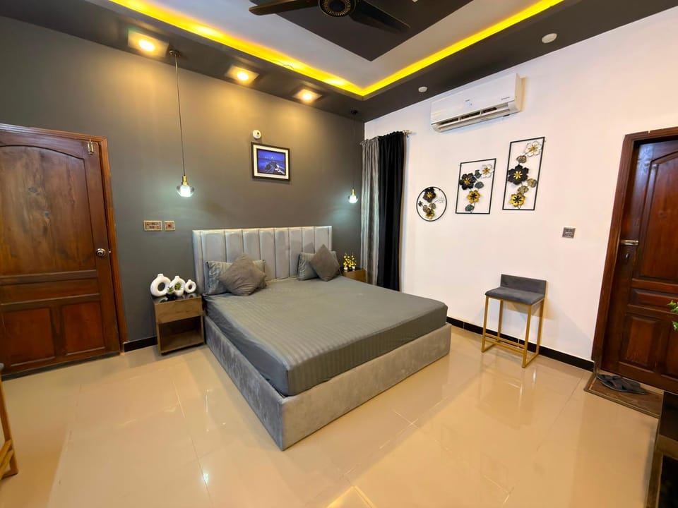 Meadows Suites & Apartment Apartment in Karachi
