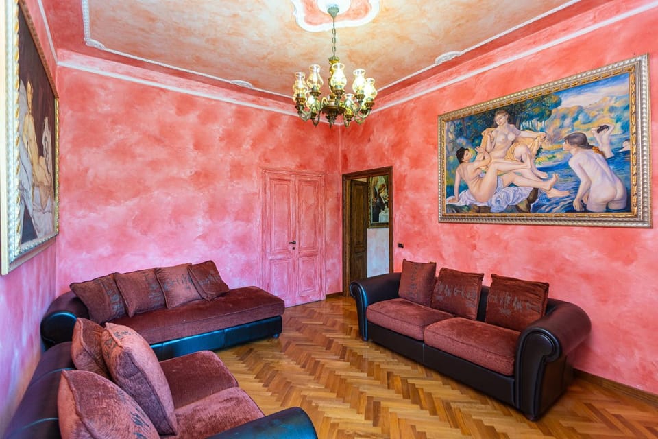 Seating area