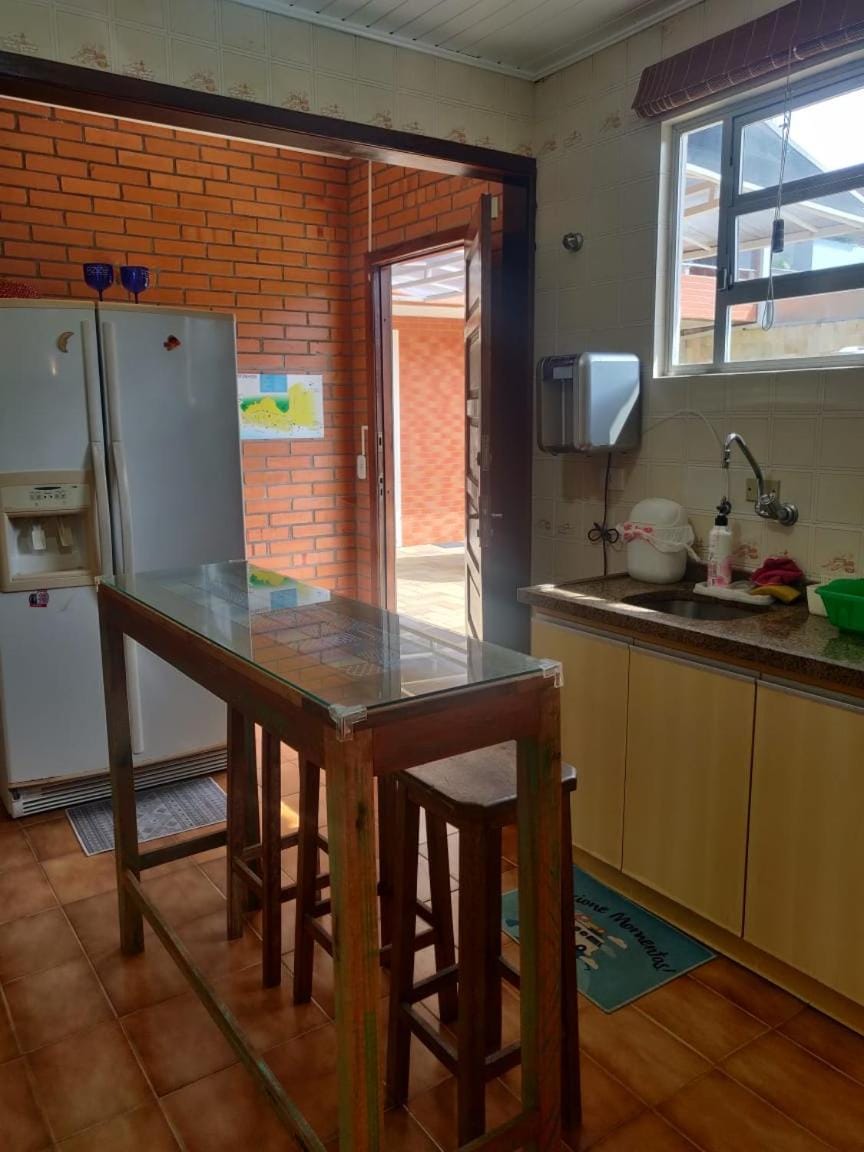 Casa de Praia Caiobá Zen House in State of Paraná