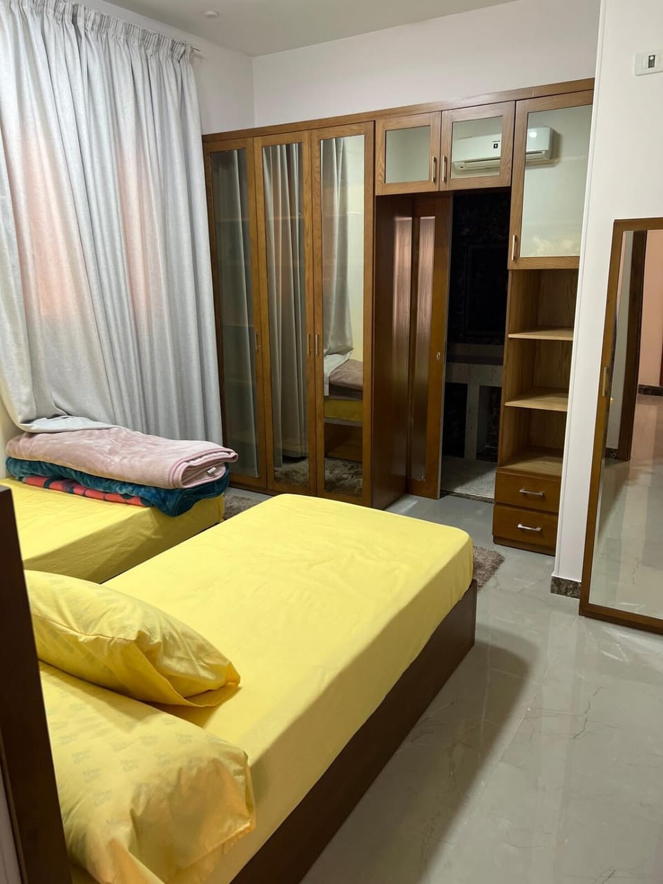 Luxury Apartment Near El Rehab Apartment in New Cairo City