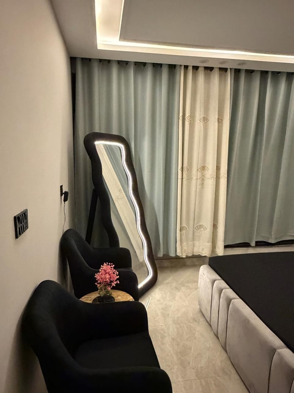 CasaNova 1BHK - Bahria town Lahore Apartment in Lahore