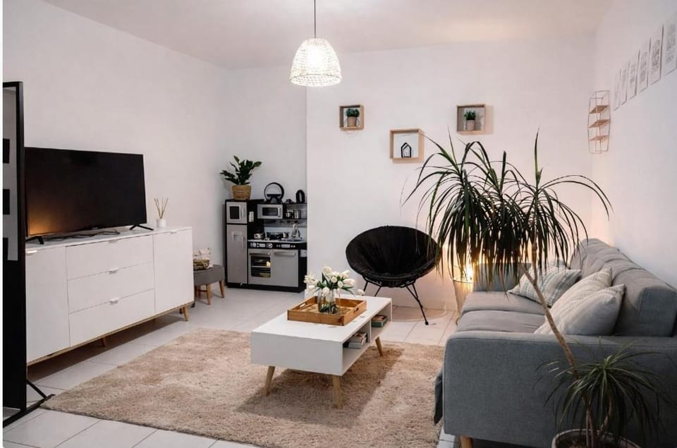 Maison de village - Terrasse et garage Apartment in Auvergne-Rhône-Alpes