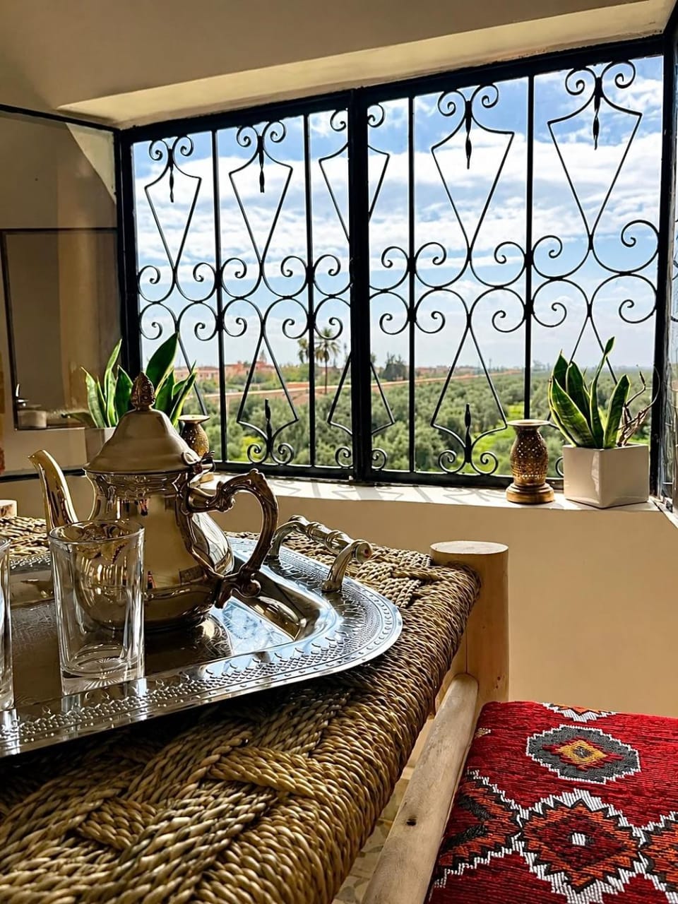 Seating area, Garden view, Mountain view