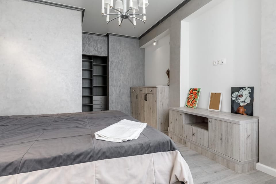 Bed, Photo of the whole room, Bedroom, wardrobe