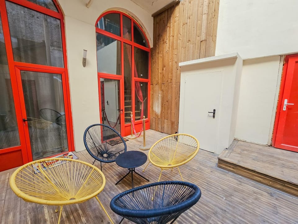 Inner courtyard view
