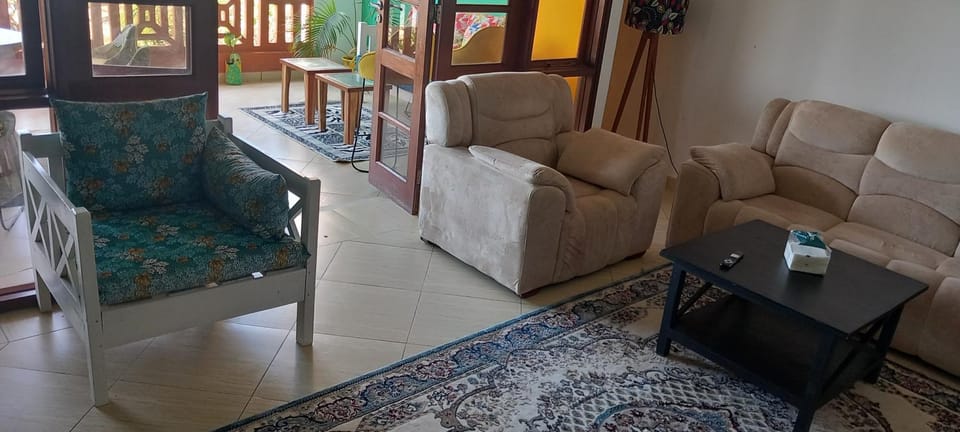 Easystays sea view Apartment in Mombasa