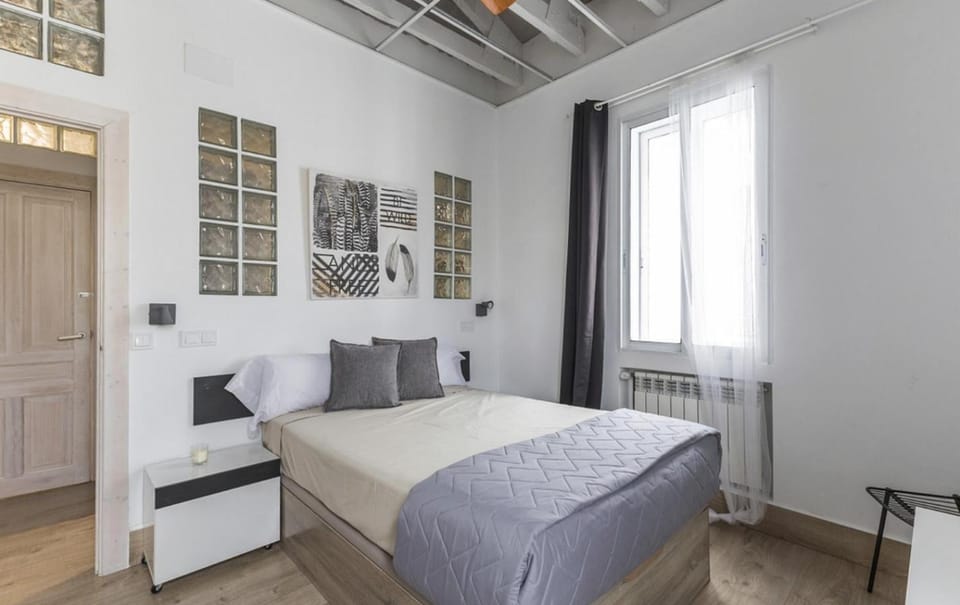 Renovated luxury apartment in the Barrio de Salamanca Apartment in Centro