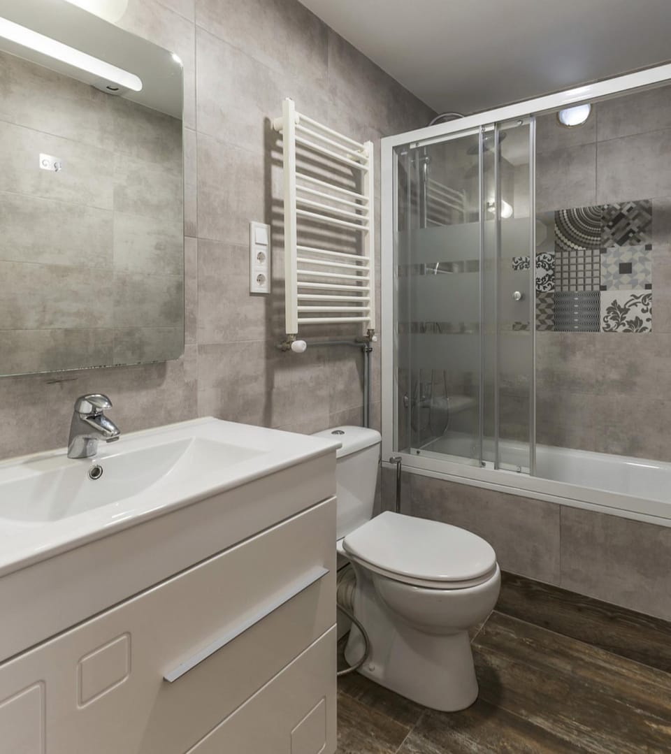 Renovated luxury apartment in the Barrio de Salamanca Apartment in Centro