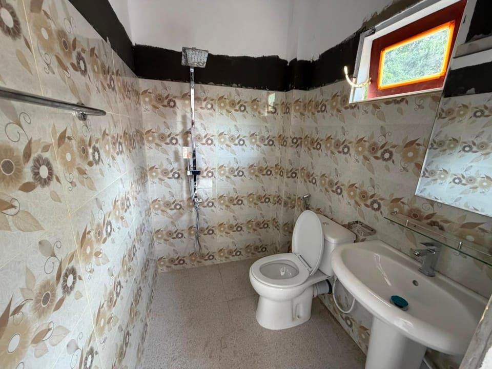Palm Grove Residence Apartment in Western Province