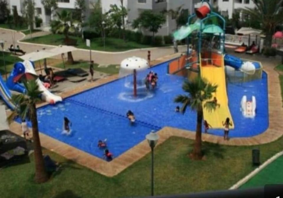 Aqua park, Swimming pool