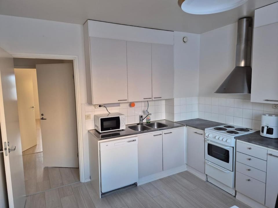 Red Fox Arctic Apartment Near Santa Claus Village and Wilderness Safaris Apartment in Rovaniemi