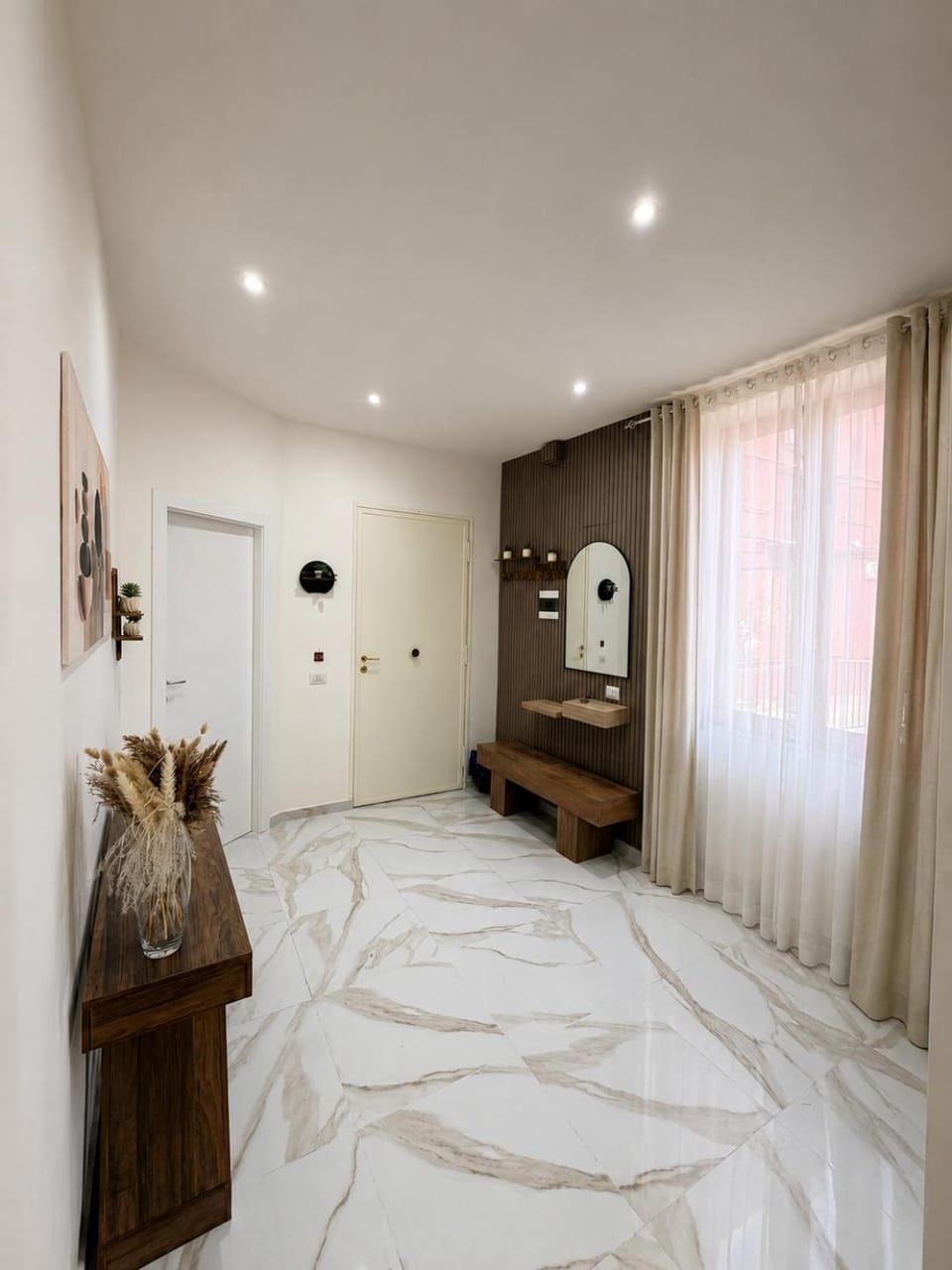 DiGiacomo's House Apartment in Naples