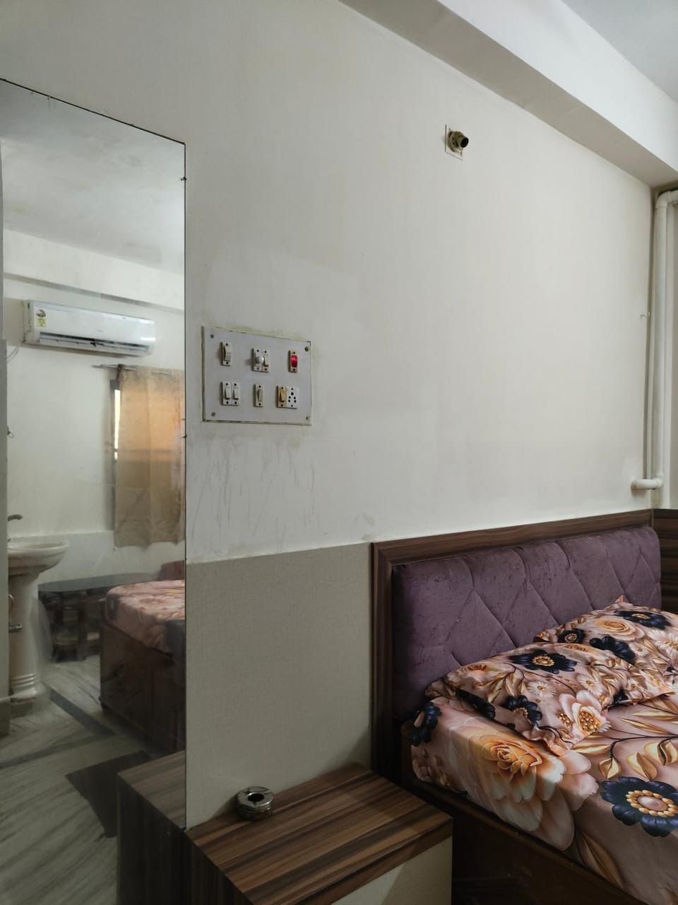 Triptishri Guesthouse Hotel in India