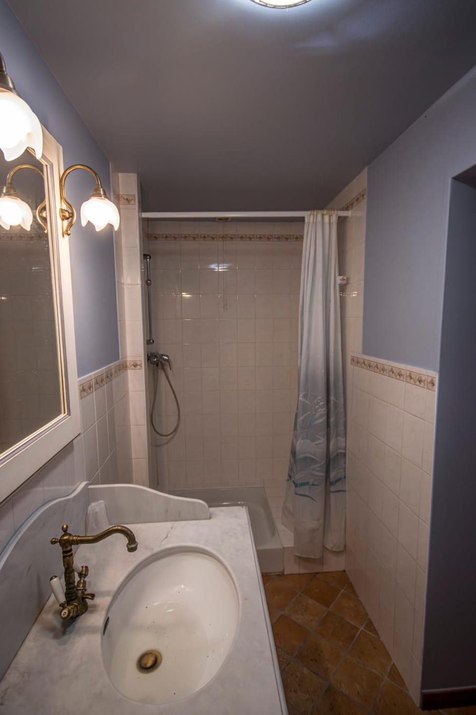Chambre Fontaine 5-Grange Arthuis Bed and Breakfast in Bourgogne-Franche-Comté
