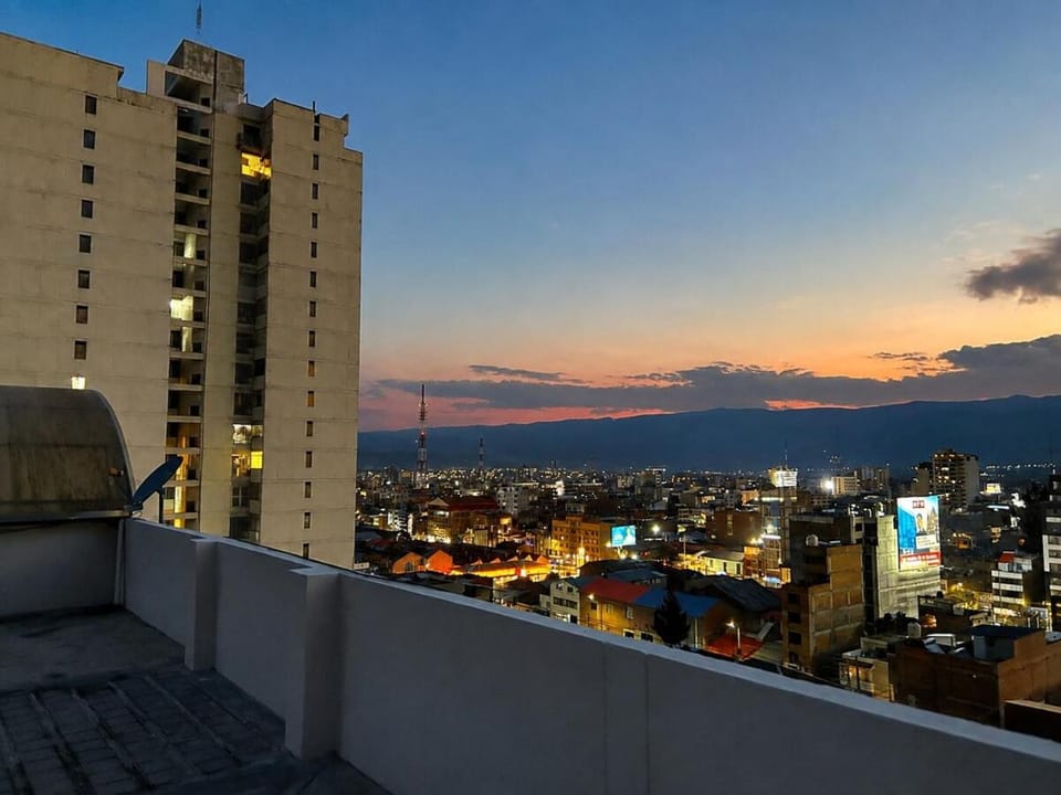 Balcony/Terrace, City view