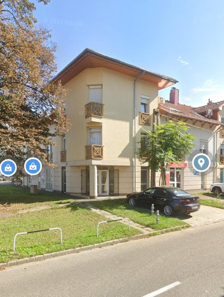 Property building, Street view