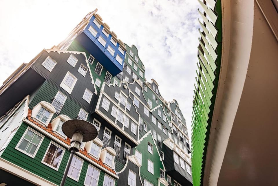 Zaandam stay 15 min to Amsterdam and Zaanse Schans Apartment in Zaandam