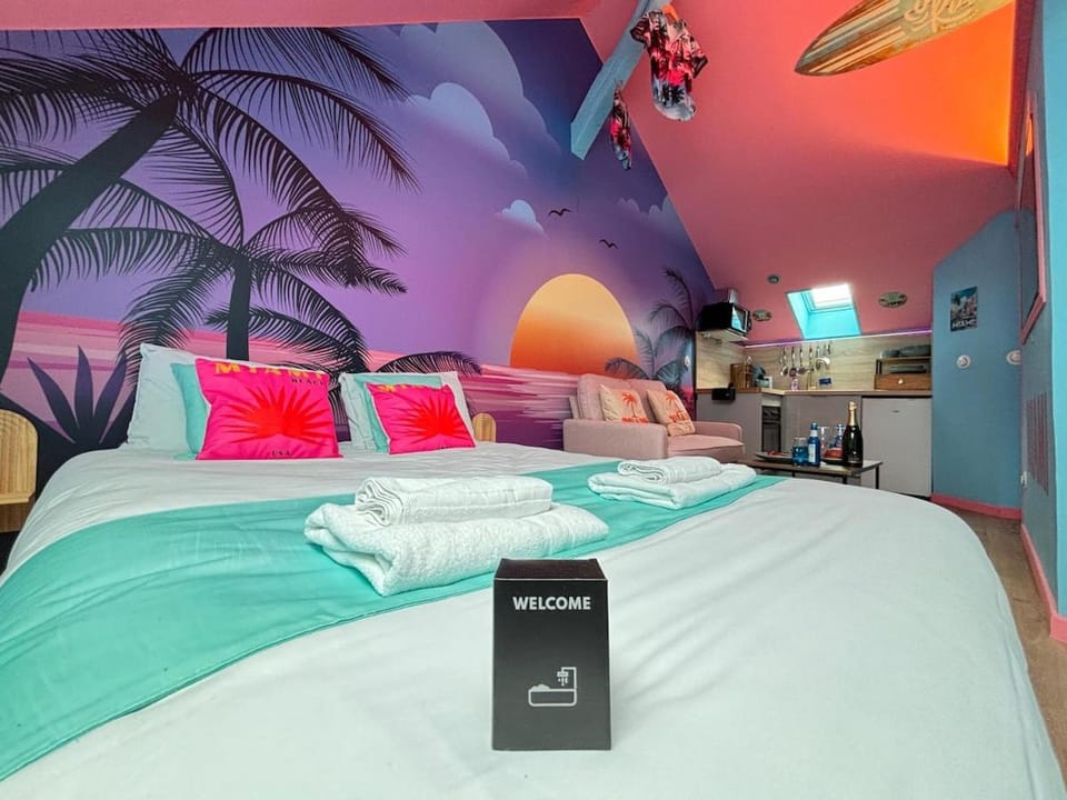 Studio - Miami Vice - Proche Avenue de Champagne Apartment in Epernay