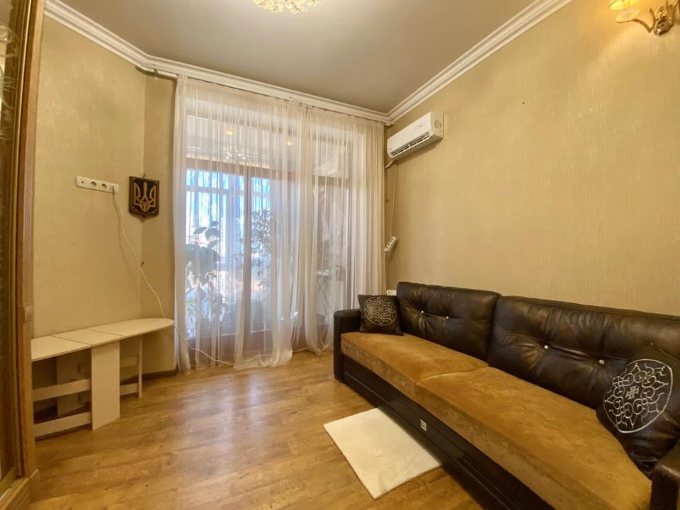2 комнаты и кухня студия, квартира с паркингом в Аркадии Apartment in Odessa