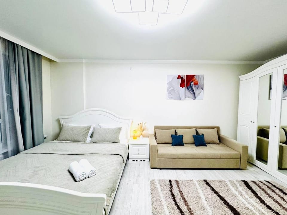 Freedom рядом GreenMALL, KHAN SHATYR Apartment in Kazakhstan